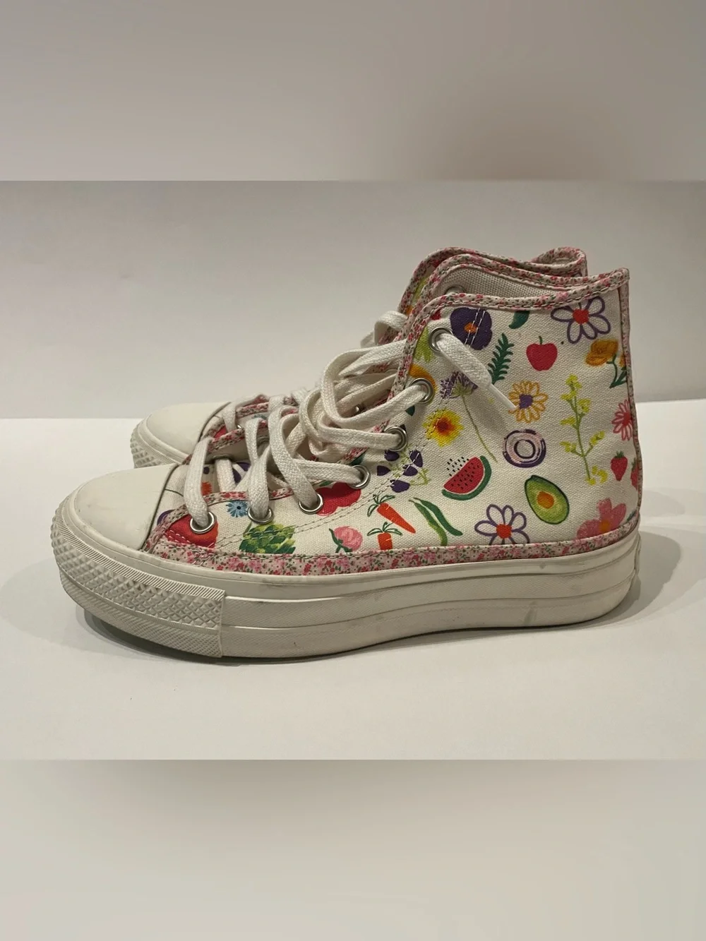 Converse High-Top Sneakers in Cream with Colorful Fruit & Flower Print